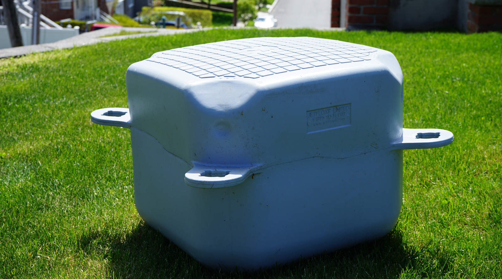 The Original Jet Float Boat Dock Cube